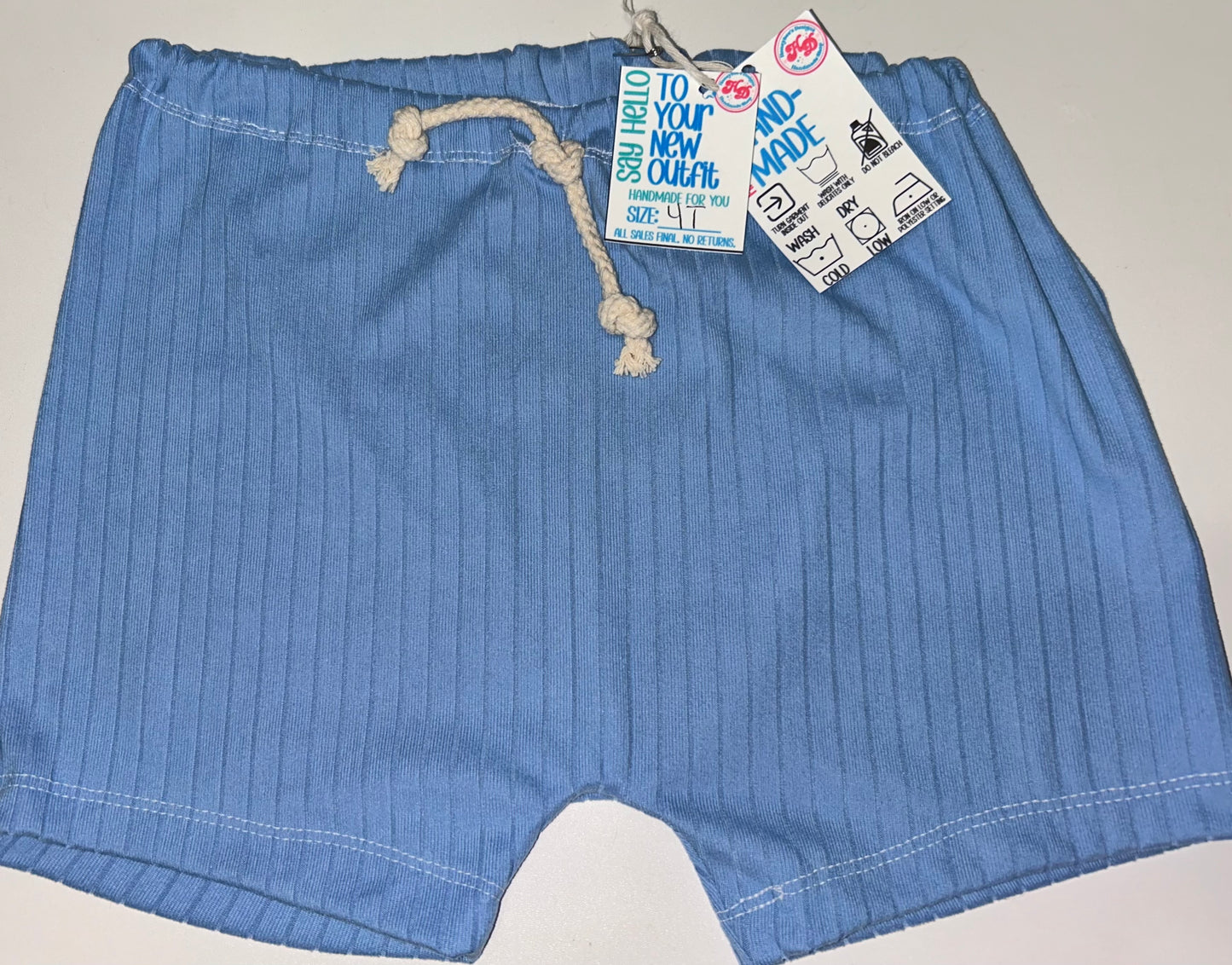Boys 4T blue ribbed comfy shorts
